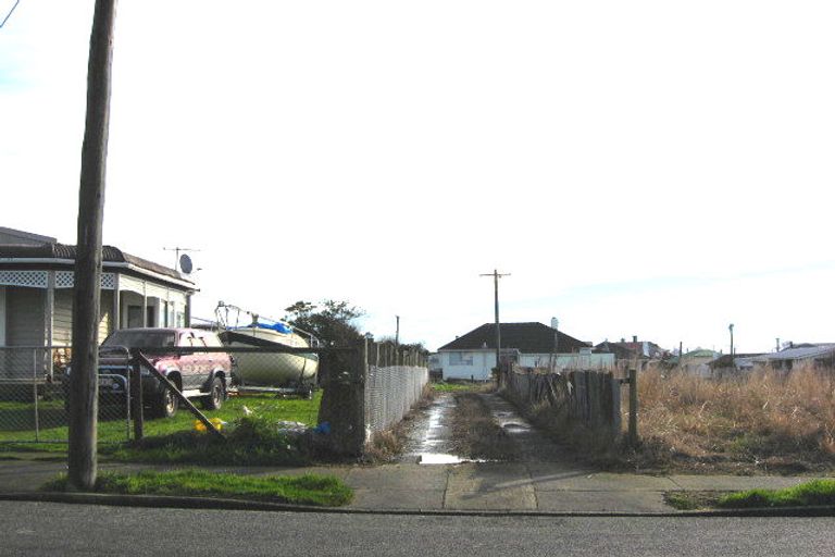 Photo of property in 21a Burrows Street, Bluff, 9814