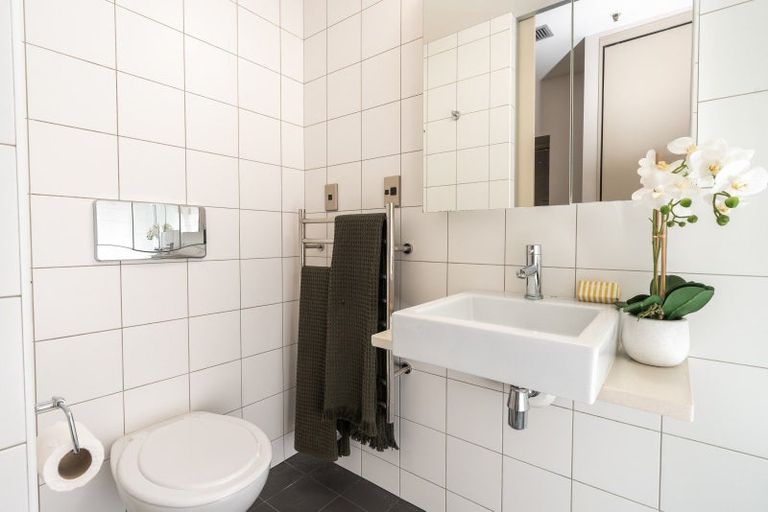 Photo of property in The Wellington Suites, 489/233 Cuba Street, Te Aro, Wellington, 6011