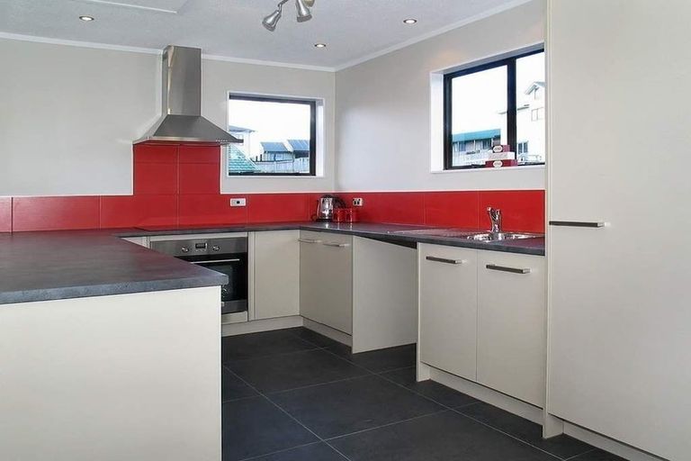 Photo of property in 10b Coventry Close, Ascot Park, Porirua, 5024