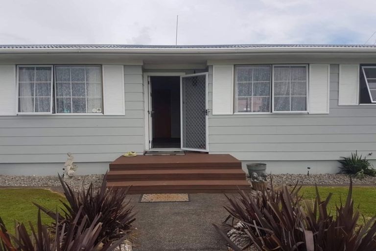Photo of property in 1 Pleiades Street, Waitara, 4320