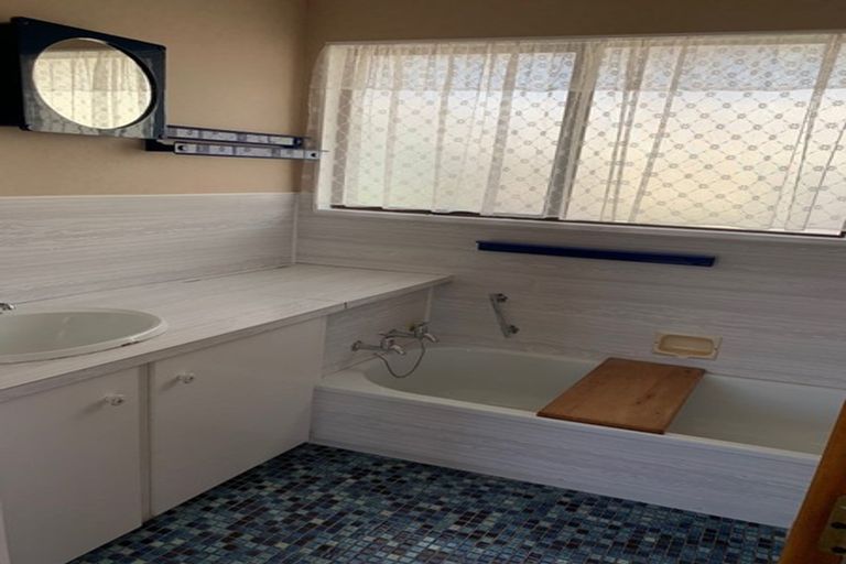 Photo of property in 16 Hackett Street, Whanganui East, Whanganui, 4500