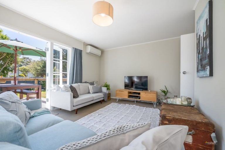 Photo of property in 23 Fleet Street, Naenae, Lower Hutt, 5011