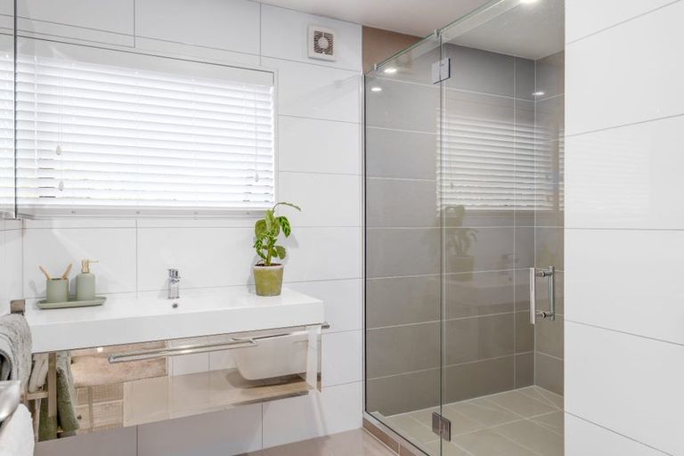 Photo of property in 197a Clyde Road, Burnside, Christchurch, 8053