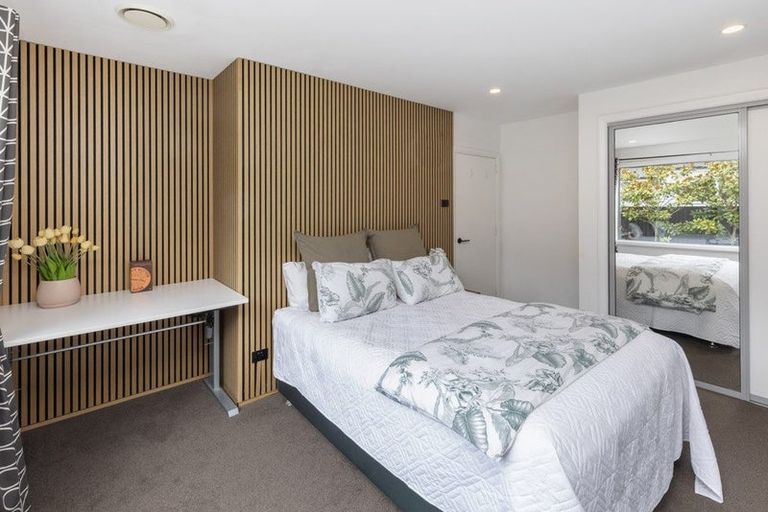 Photo of property in 477 Avonhead Road, Avonhead, Christchurch, 8042