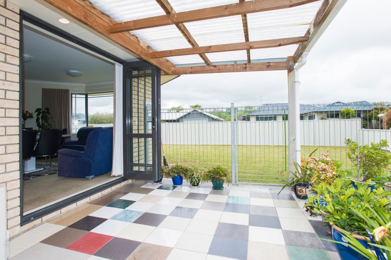 Photo of property in 2 Roger Street, Lytton West, Gisborne, 4010