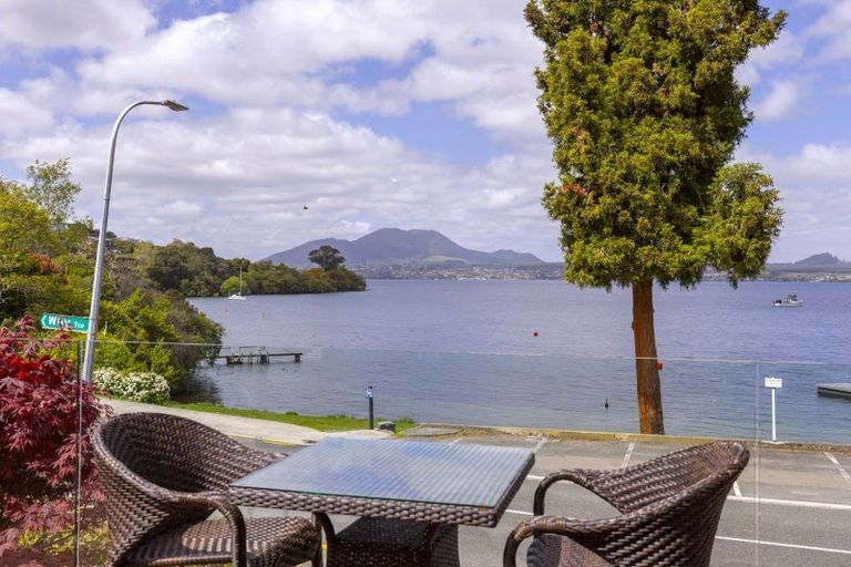 Photo of property in 868 Acacia Bay Road, Acacia Bay, Taupo, 3330