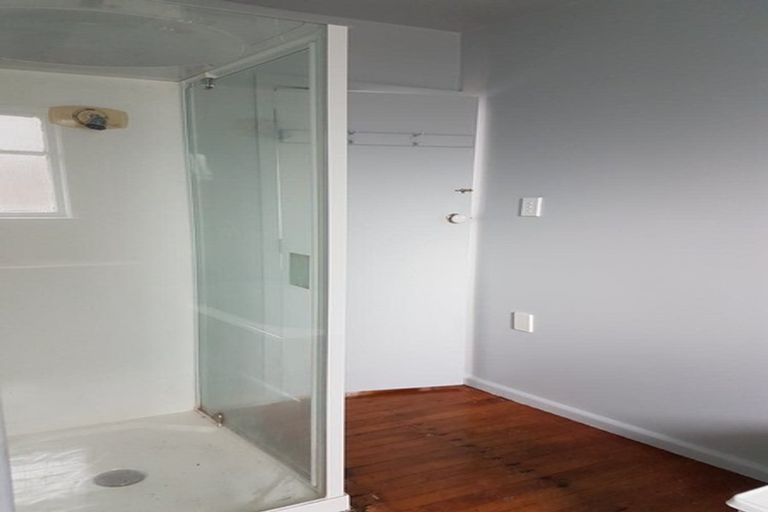 Photo of property in 18 Coniston Avenue, Ilam, Christchurch, 8041