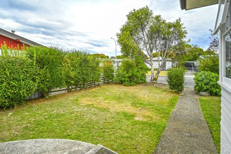 Photo of property in 76 Dover Road, Flaxmere, Hastings, 4120