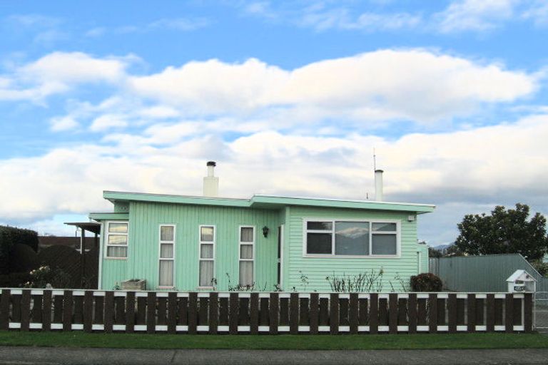 Photo of property in 415 Hinau Street, Saint Leonards, Hastings, 4120