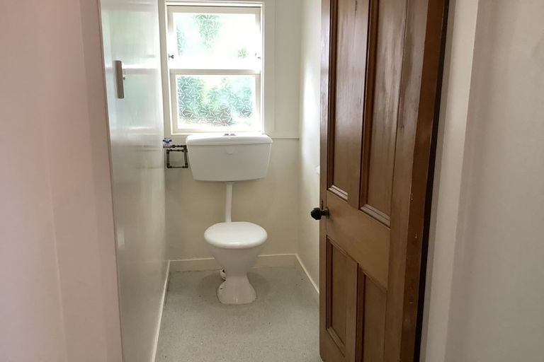 Photo of property in 24 Konini Road, Hataitai, Wellington, 6021