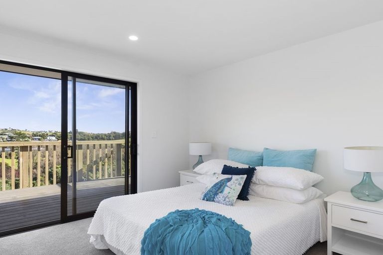 Photo of property in 6 Greenvale Place, Welcome Bay, Tauranga, 3112