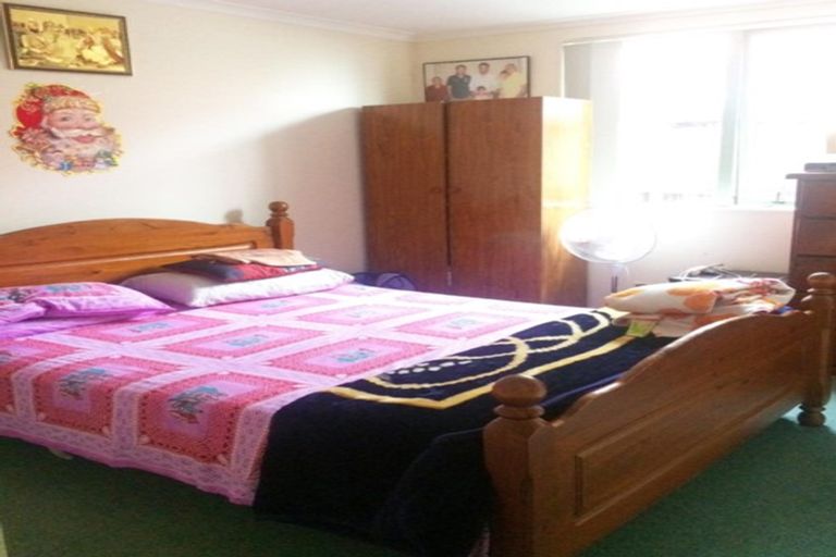 Photo of property in 4 Frederick Reece Drive, The Gardens, Auckland, 2105