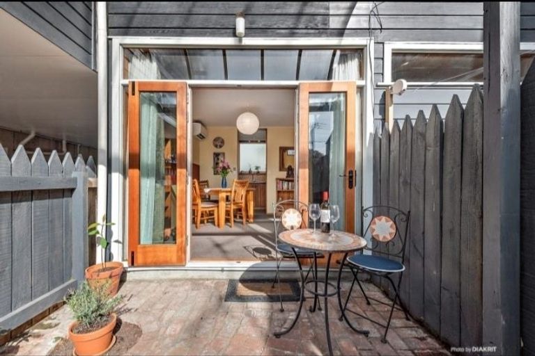 Photo of property in 4/1 Cottleville Terrace, Thorndon, Wellington, 6011