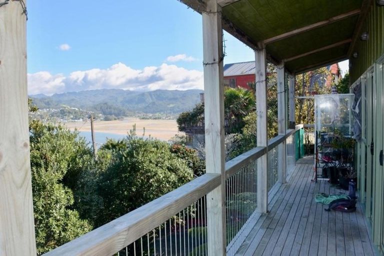 Photo of property in 20 Tairua Terrace, Tairua, 3508