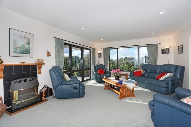 Photo of property in 149 Summerhill Drive, Fitzherbert, Palmerston North, 4410