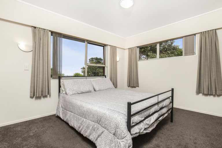 Photo of property in 22b Wairere Road, The Gardens, Auckland, 2105