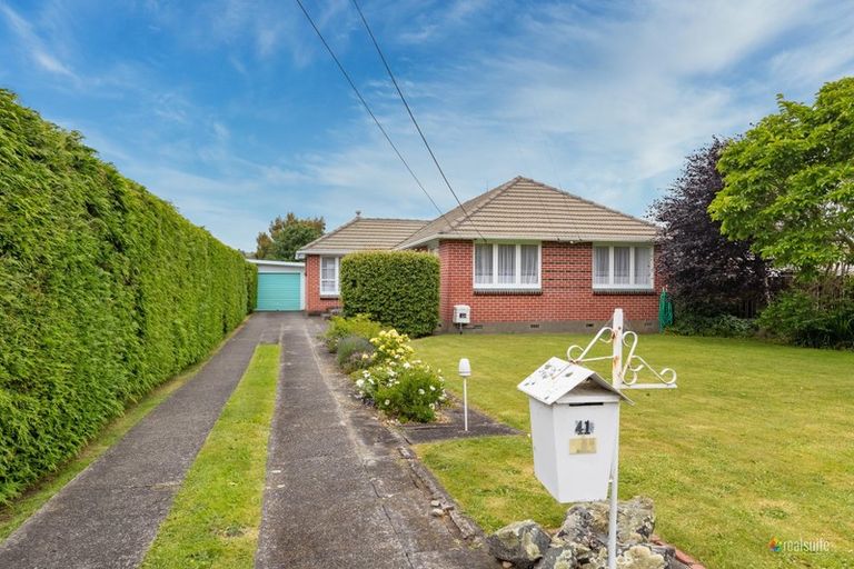 Photo of property in 41 Oxford Crescent, Ebdentown, Upper Hutt, 5018