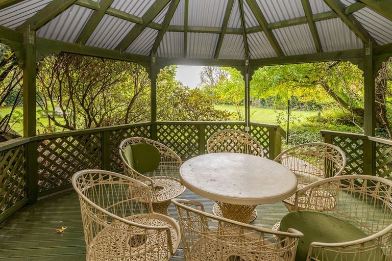 Photo of property in 210 Bruce Road, Levin, 5510