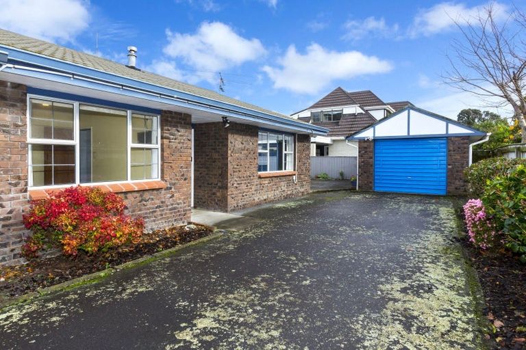 Photo of property in 41c Ludlam Crescent, Woburn, Lower Hutt, 5010
