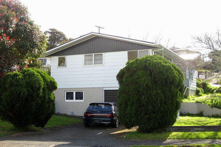 Photo of property in 4 Regent Place, Blagdon, New Plymouth, 4310