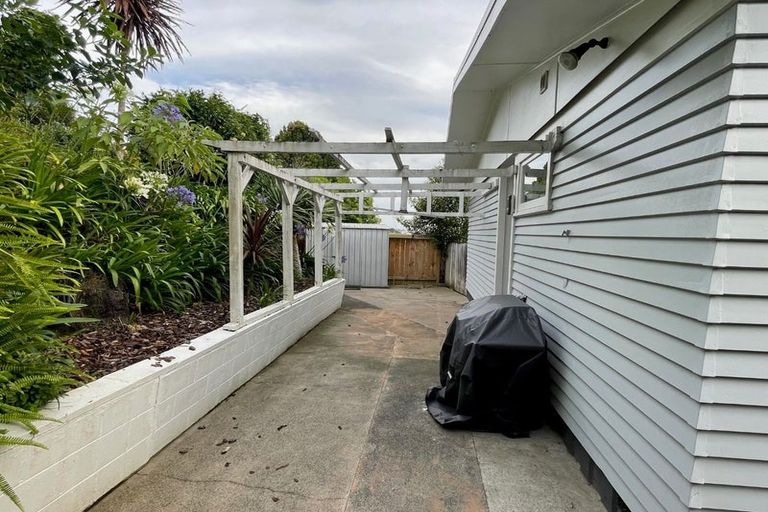 Photo of property in 150 Ti Rakau Drive, Pakuranga, Auckland, 2010