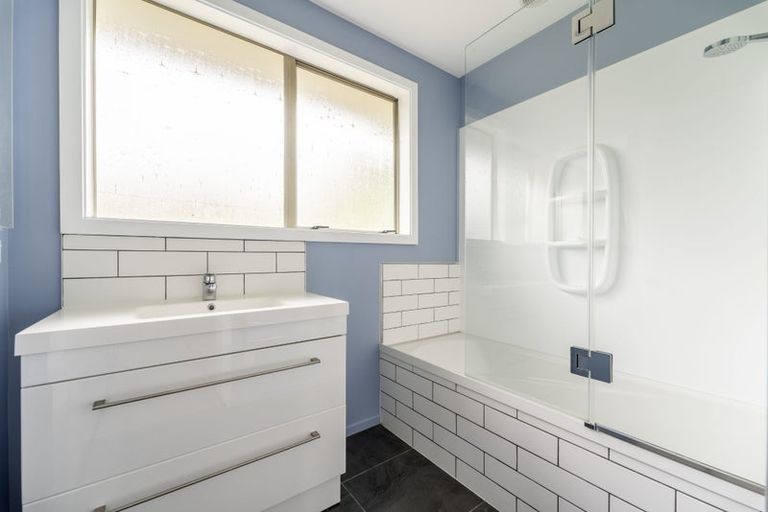 Photo of property in 74 Peel Street, Geraldine, 7930