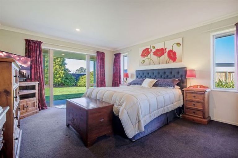 Photo of property in 11 Salisbury Drive, Rolleston, 7614