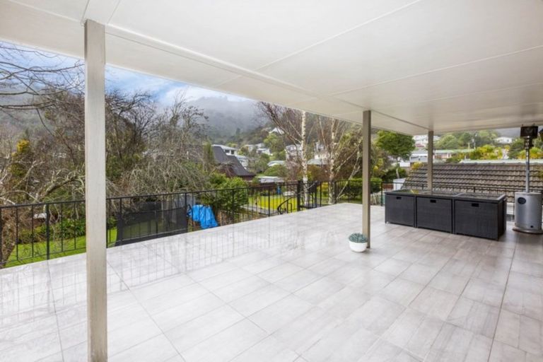 Photo of property in 57 Tawhai Street, Stokes Valley, Lower Hutt, 5019