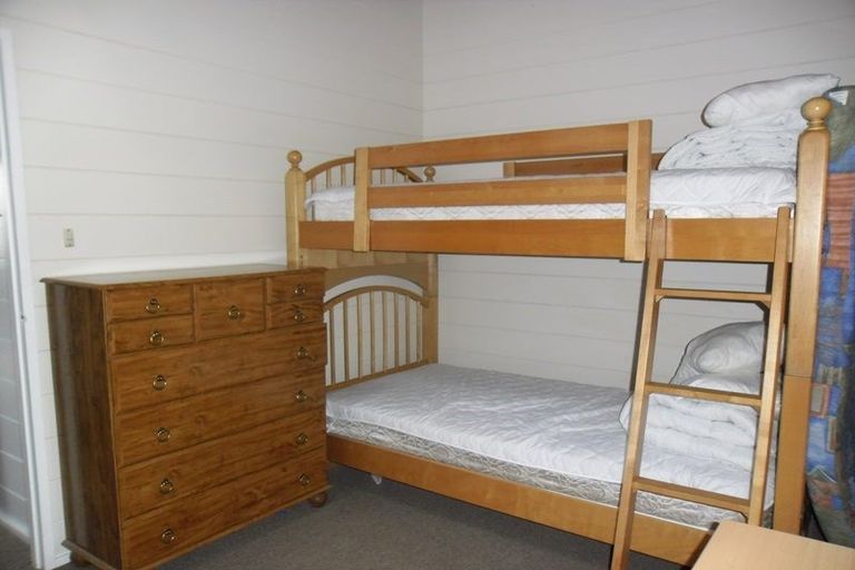 Photo of property in 7 Mckenzie Avenue, Arkles Bay, Whangaparaoa, 0932