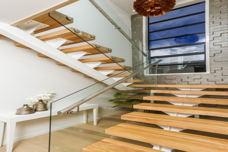 Photo of property in 123b Churchill Road, Rothesay Bay, Auckland, 0630