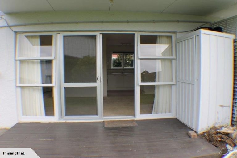 Photo of property in 1/133 Shakespeare Road, Milford, Auckland, 0620