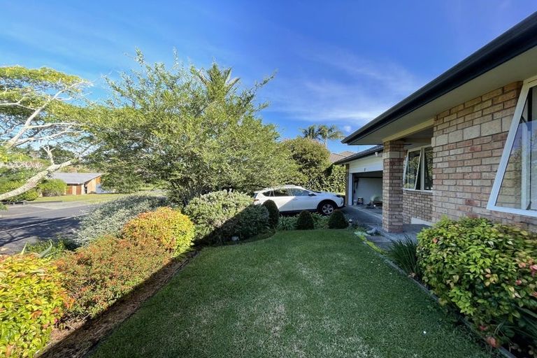 Photo of property in 83 Te Wharau Drive, Greenhithe, Auckland, 0632