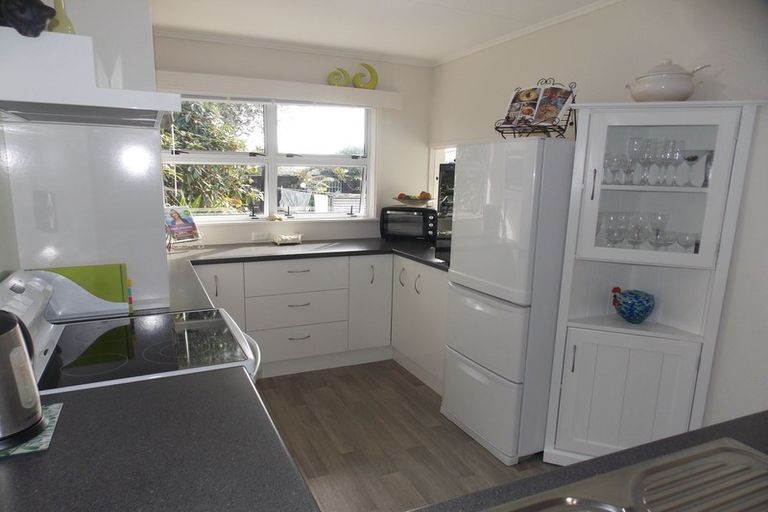 Photo of property in 45 Sutherland Crescent, Westbrook, Palmerston North, 4412