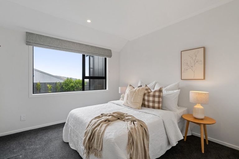 Photo of property in 19 Prestbury Grove, Churton Park, Wellington, 6037