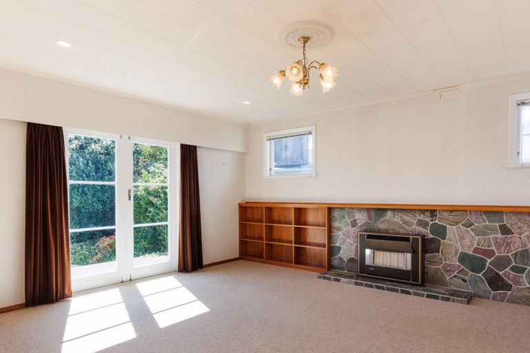 Photo of property in 4 Edwards Place, Terrace End, Palmerston North, 4410