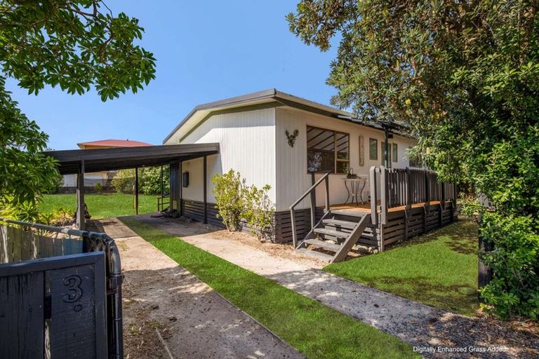 Photo of property in 3 Costello Crescent, Pukehina, Te Puke, 3189