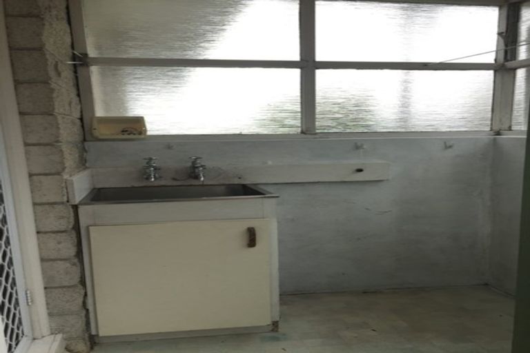 Photo of property in 2/38 Corunna Road, Milford, Auckland, 0620