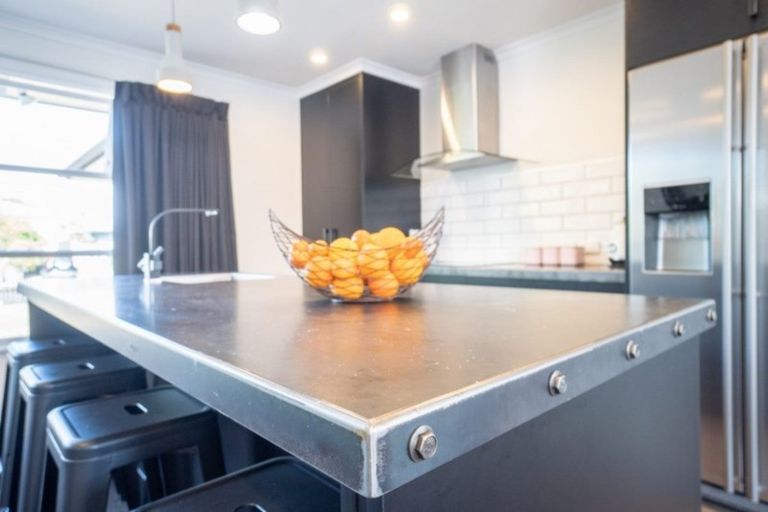 Photo of property in 7 Swansea Street, Hokowhitu, Palmerston North, 4410