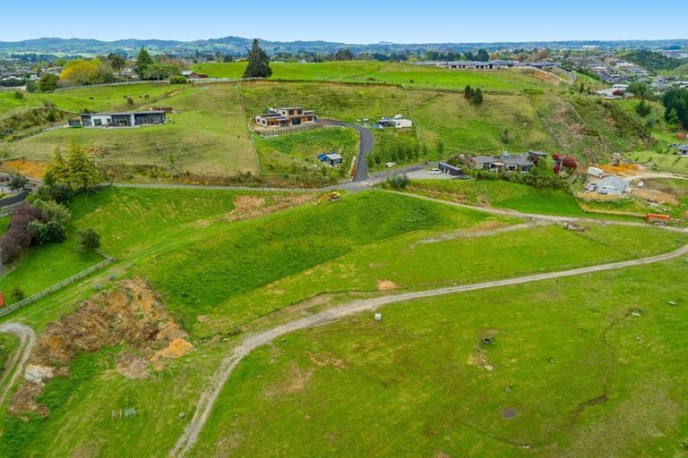 Photo of property in 18 Riverbasin Lane, Pyes Pa, Tauranga, 3112