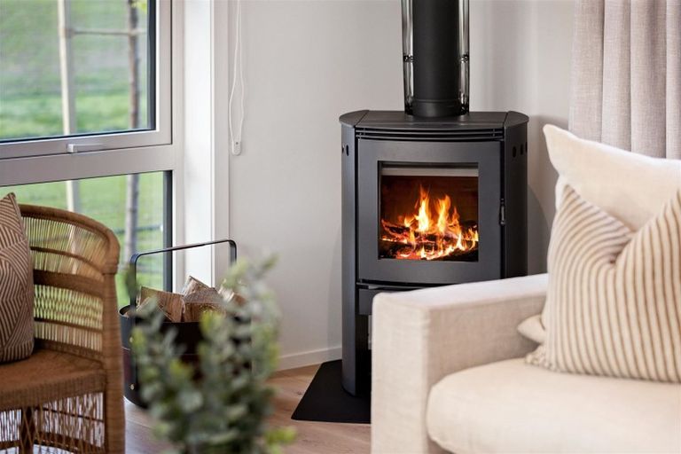 Photo of property in 77 Stone Drive, Cromwell, 9384