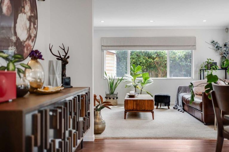 Photo of property in 1/14 Casabella Court, Northpark, Auckland, 2013