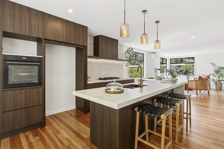 Photo of property in 152 Campbell Street, Karori, Wellington, 6012