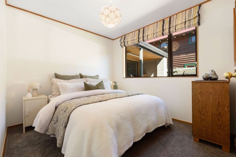 Photo of property in 10 Cornwall Street, Arrowtown, 9302