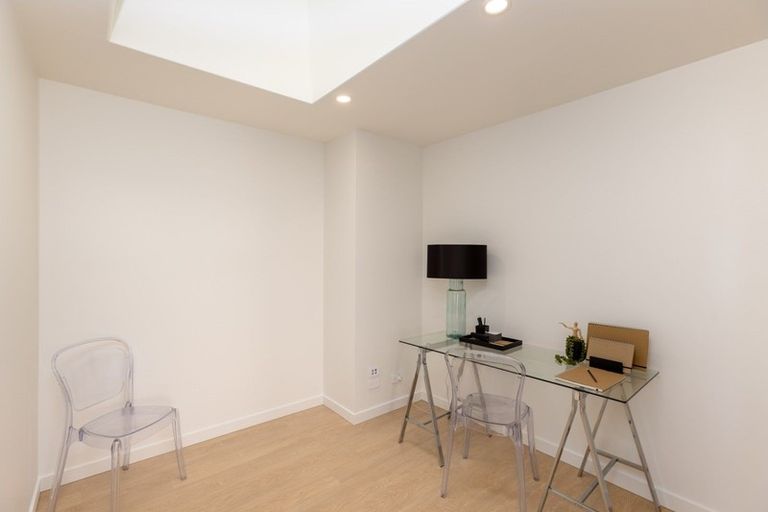 Photo of property in 28 Angus Place, Rangiora, 7400