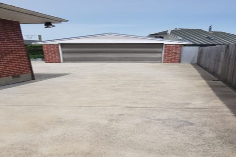 Photo of property in 44 Bickerton Street, Wainoni, Christchurch, 8061