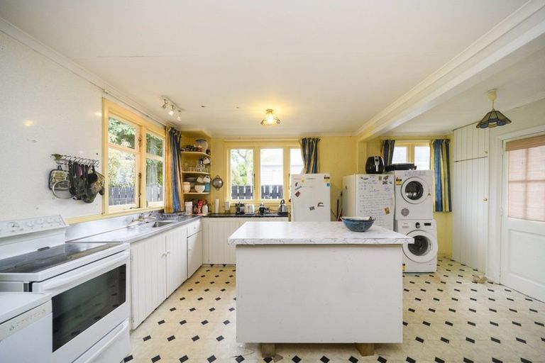 Photo of property in 22 South Street, West End, Palmerston North, 4410