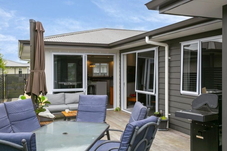 Photo of property in 27 Noumea Drive, Rangatira Park, Taupo, 3330