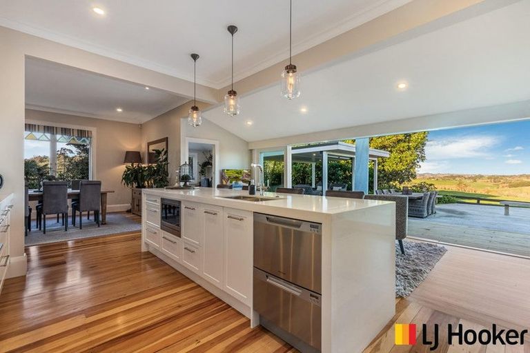 Photo of property in 377 Ostrich Farm Road, Pukekohe, 2679