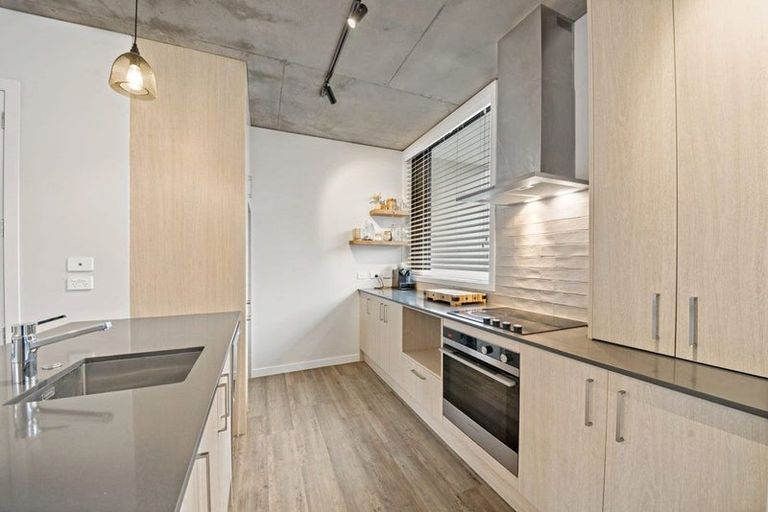 Photo of property in 11/4161 Great North Road, Glen Eden, Auckland, 0602