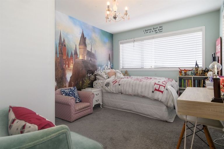 Photo of property in 1221 Papamoa Beach Road, Papamoa Beach, Papamoa, 3118